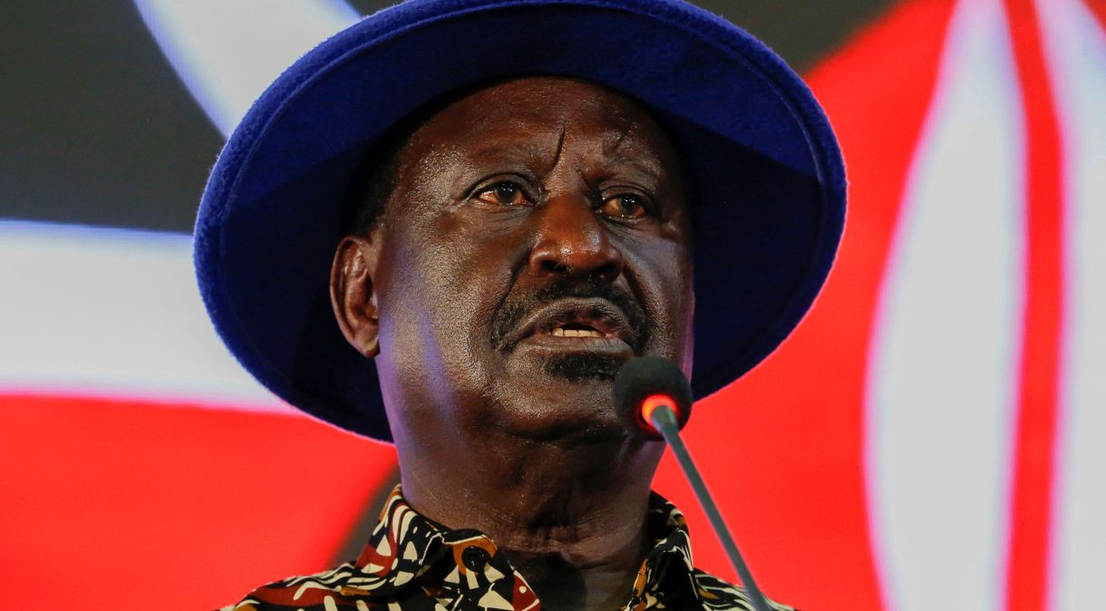 Líder da oposição do Quênia, Raila Odinga, faz discurso