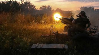 Segundo o Estado-Maior da Ucrânia, a Rússia continua a usar artilharia para tentar atacar as linhas ucranianas