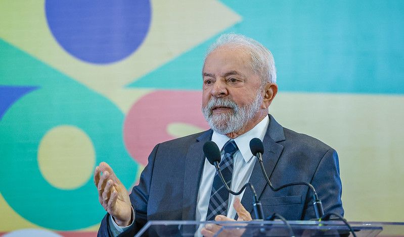 Lula concede entrevista coletiva exclusiva a correspondentes da imprensa internacional, em São Paulo