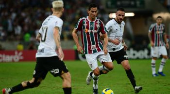 Paulo Henrique Ganso e Jhon Árias marcaram para o Tricolor Carioca; Renato Augusto e Róger Guedes para o Timão