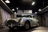 Carro de 007 que pertenceu a Sean Connery é vendido por US$ 2,4 milhões