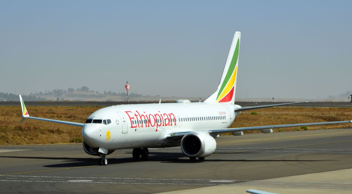 Ethiopian Airlines Boeing 737 NG/Max / Aeroporto Internacional de Addis Abeba Bole