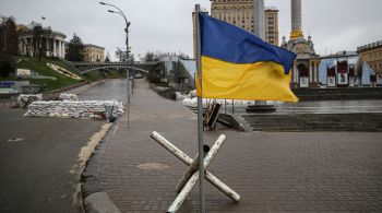 Quatro regiões separatistas da Ucrânia, ocupadas por forças russas e milícias aliadas, tratam sobre a adesão à Rússia