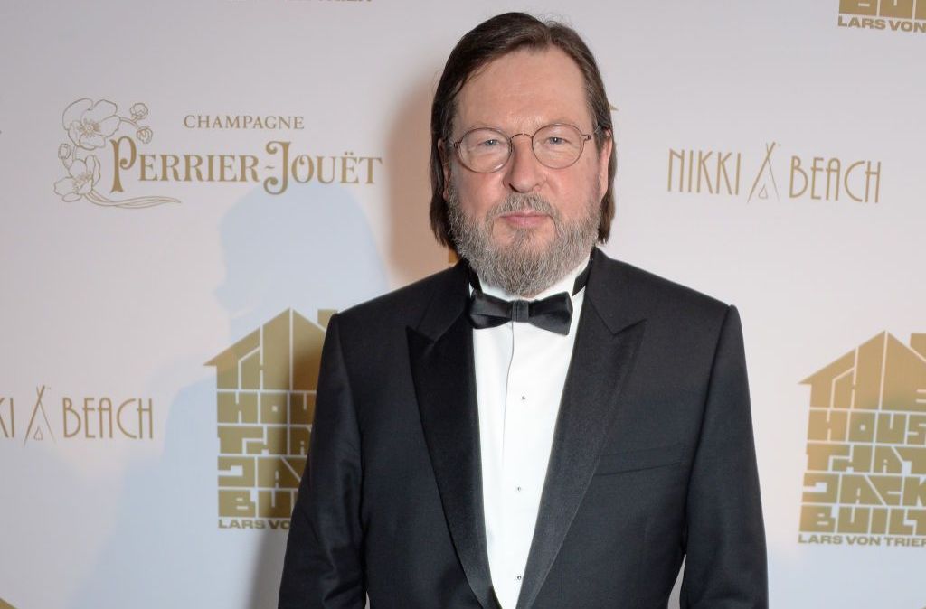 O diretor Lars von Trier posa na celebração Perrier Jouet de "A casa que Jack construiu" em 14 de maio de 2018 em Cannes, França