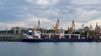 Carregada com 26 mil toneladas de milho ucraniano, embarcação passará por inspeção na Turquia antes de chegar no Líbano