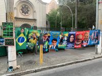 Presidenciáveis impulsionam venda de toalhas em São Paulo