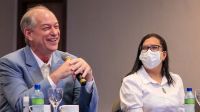 Ciro Gomes e Ana Paula estreiam campanha nas ruas de Salvador, base da candidata a vice