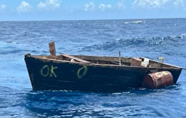 Imagem de embarcação em tentativa de cubano de entrar ilegalmente nos EUA