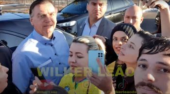 Wilker Leão foi contido por seguranças próximo ao Palácio do Alvorada após provocar o presidente que, após o episódio, chamou o youtuber para conversar e questionou a "agressividade" dele; influenciador também fez críticas ao PT de Lula