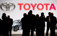 Toyota espera cortar meta de produção anual por escassez de semicondutores