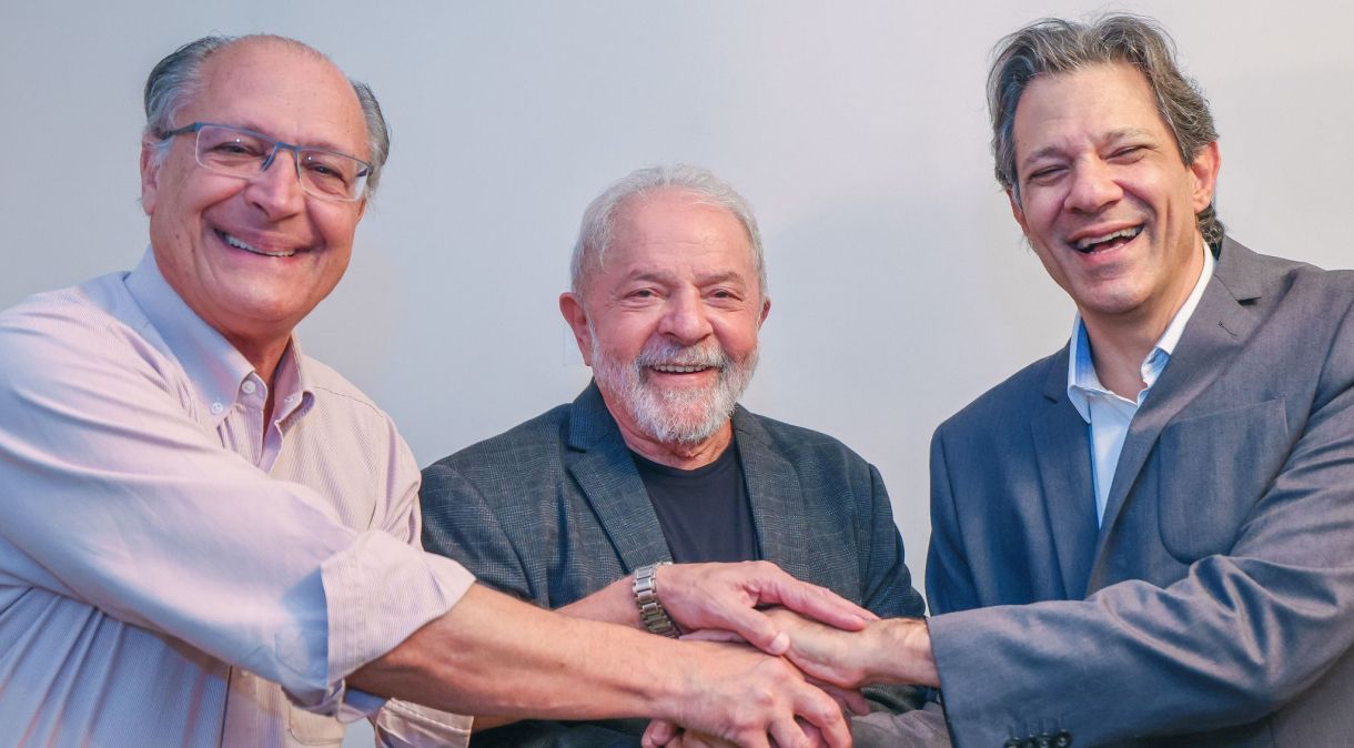 Alckmin, Lula e Haddad, durante evento de campanha