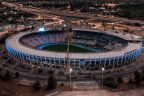 Ônibus do Athletico-PR é apedrejado ao chegar a estádio na Argentina; veja fotos