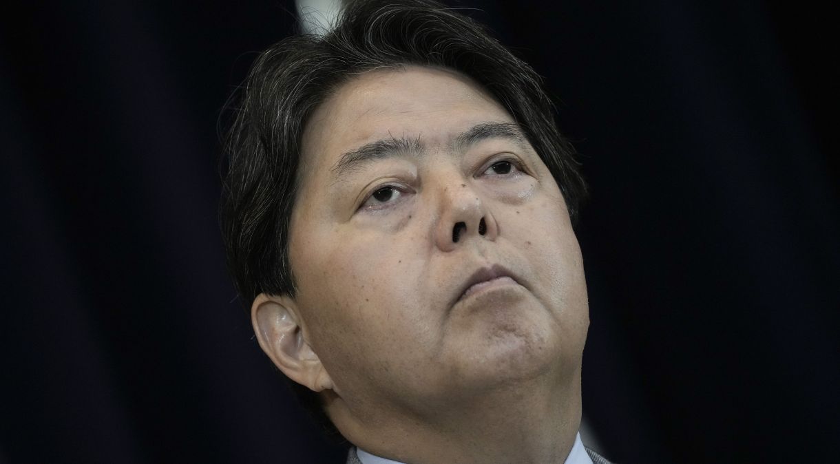 O ministro das Relações Exteriores do Japão, Yoshimasa Hayashi