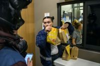 McDonald´s reabre alguns restaurantes na Ucrânia para entrega; veja fotos