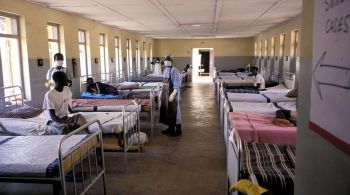 Até o momento, foram confirmados 60 casos e 44 mortes pela doença no país africano, de acordo com a Organização Mundial da Saúde (OMS)