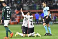 Athletico-PR sai atrás, empata com o Palmeiras e chega à final da Libertadores