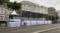 Prefeitura monta palanque em Copacabana; 7 de Setembro terá 1.800 PMs extras