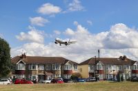 Aeroporto de Heathrow cancela voos para manter silêncio em cortejos em Londres