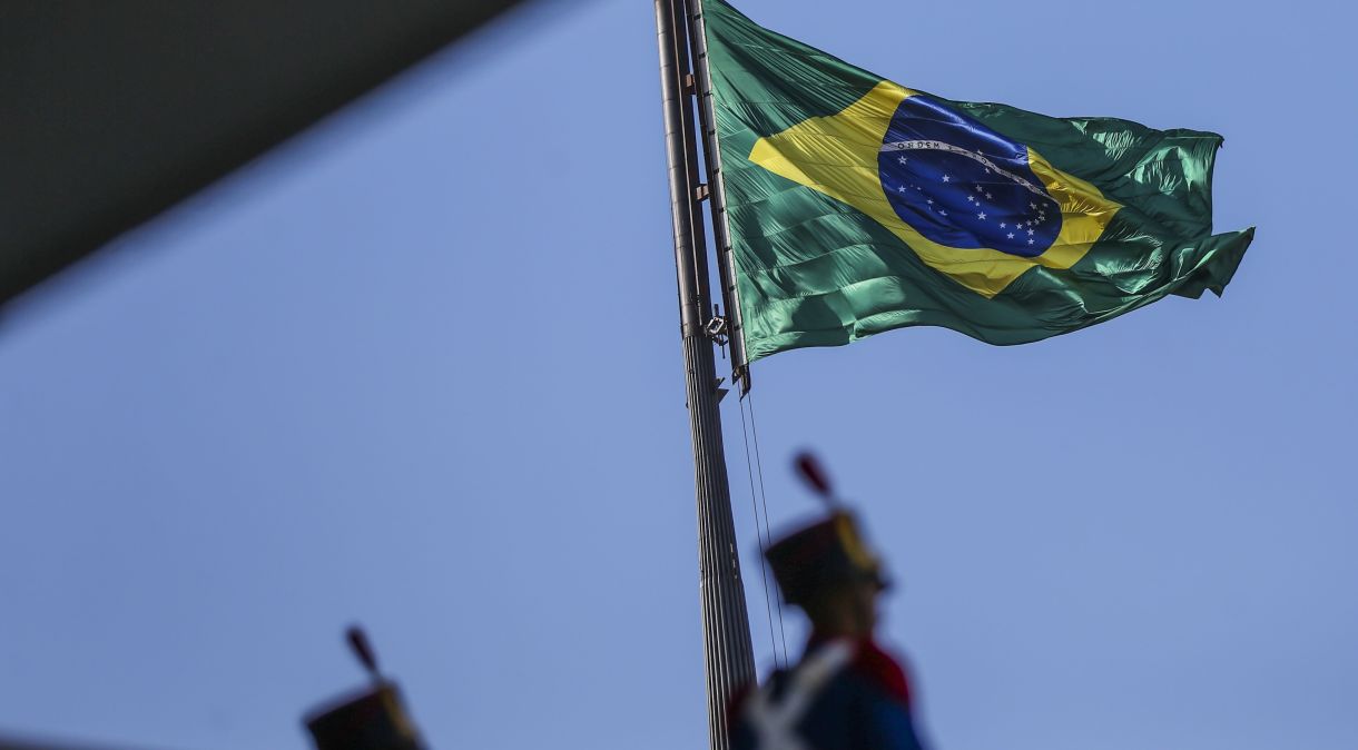 Brasil tem média de 2,3% de crescimento da economia entre 1980 e 2022