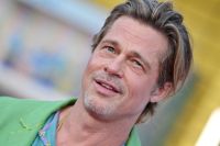 Brad Pitt lança linha de produtos para cuidados com a pele