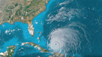 Algumas partes do país, como as províncias marítimas, começaram a sentir efeitos na sexta-feira à noite, de acordo com o Canadian Hurricane Center