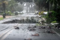 Tempestades com risco à vida e condições de furacão podem atingir Carolinas, nos EUA