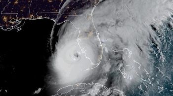 Partes da Flórida sentem os primeiros efeitos, com ventos com força de tempestade tropical