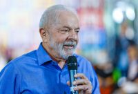 Lula diz que escola de tempo integral sem estrutura é “quase uma prisão”