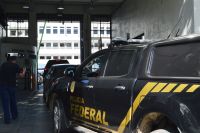 Polícia Federal investiga fraudes e superfaturamento em material para educação