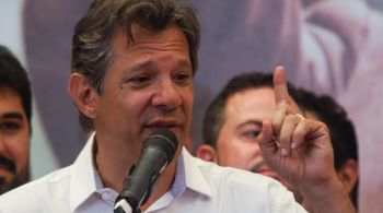 Ex-prefeito da capital paulista disse que telefonou ao candidato vencedor para parabenizá-lo; o petista também comemorou o avanço do PT no estado