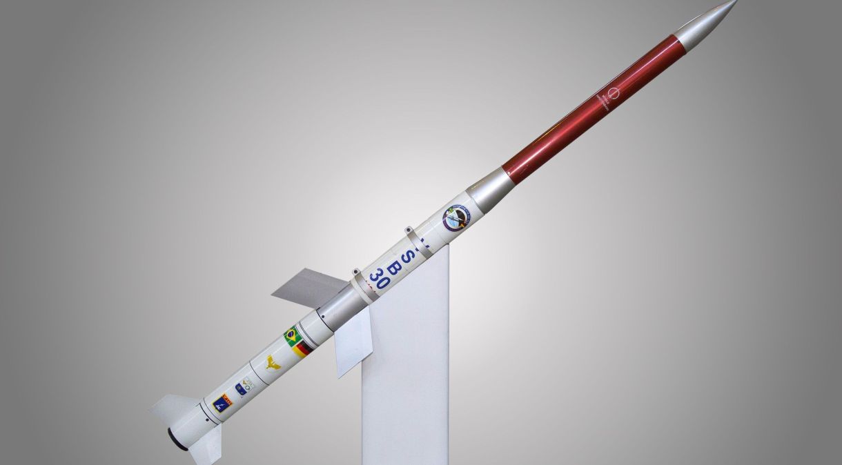 Maquete do foguete VSB-30