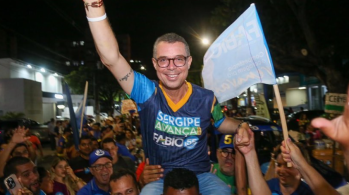 Fábio Mitidieri, eleito com 51,70% dos votos, planeja buscar recursos junto ao governo federal para o estado; Brasil elegeu 12 governadores e presidente no domingo (30)