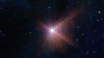 Fenômeno foi criado a partir de um par de estrelas raras a pouco mais de 5 mil anos-luz da Terra