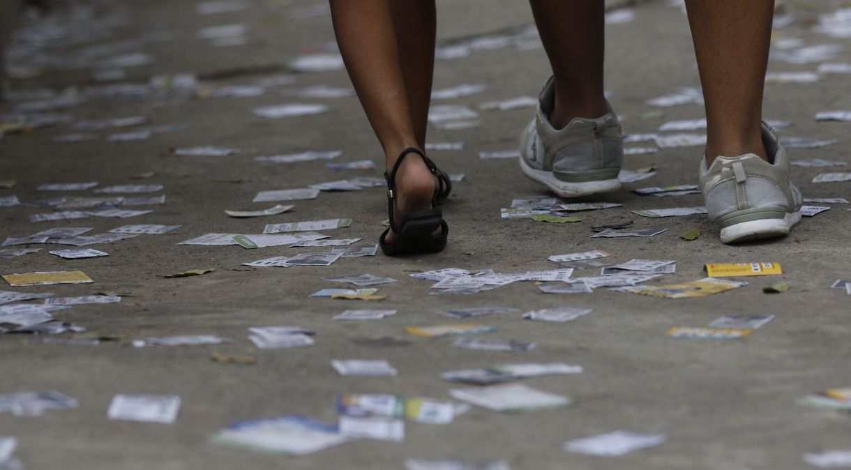 Eleições 2022: lixo recolhido nas ruas do Rio de Janeiro sobe 50%