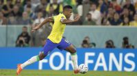 Flamengo faz consulta por Alex Sandro, ex-Juventus e Seleção Brasileira