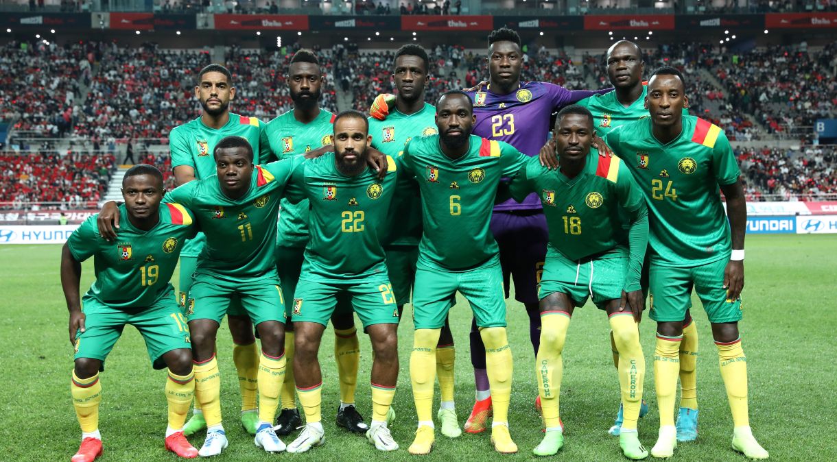 Seleção de Camarões se prepara para estreia na Copa do Catar