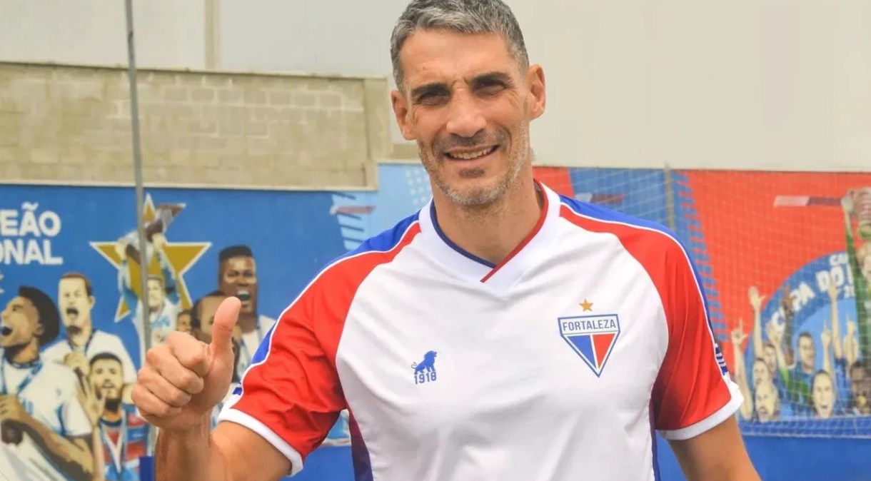Juan Plablo Vojvoda vai completar 153 jogos pelo Fortaleza.