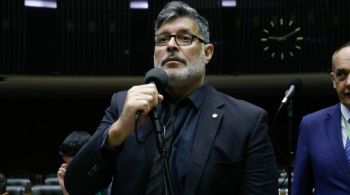 Ex-deputado eleito como apoiador de Bolsonaro e defensor de bandeiras da direita, ex-ator vai para a centro-esquerda e se filia ao PDT de Ciro Gomes 