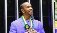 Cidadão Honorário: O que Lewis Hamilton ouviu de lideranças negras sobre o Brasil