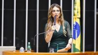 Câmara aprova projeto com medidas para aumentar proteção das mulheres contra violência