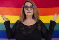 Peça “Eu Sempre Soube…” sobre o universo das mães LGBTQIA+ chega a São Paulo