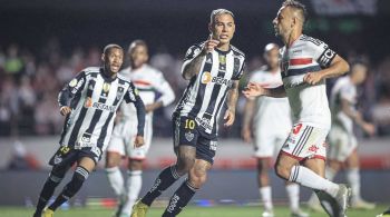 Atacantes estrangeiros definiram o placar do confronto direto entre times que buscam vaga na Libertadores em 2023