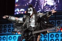 Depois de “despedida”, Kiss voltará ao Brasil para show em festival; veja line-up do Monsters of Rock