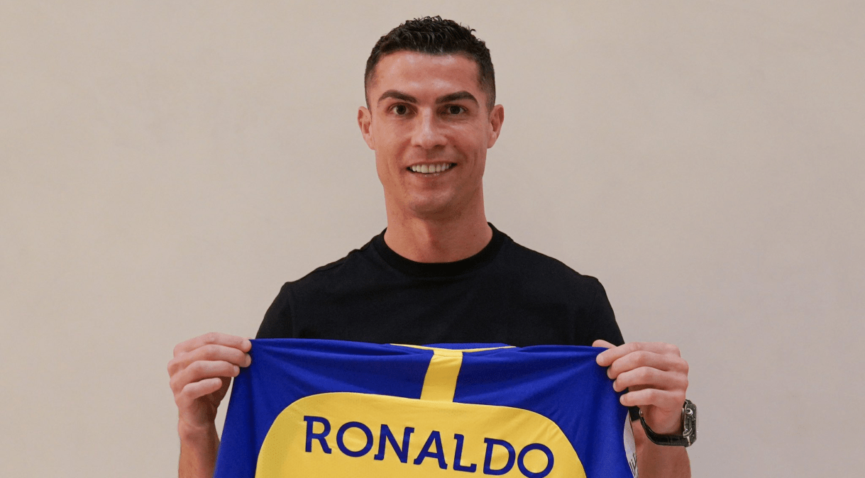 Cristiano Ronaldo com a camisa do Al-Nassr