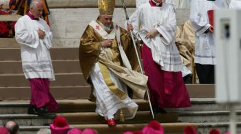 Indicação da maioria dos observadores da Igreja Católica é de que os rituais fúnebres de Bento XVI serão semelhantes aos de um bispo aposentado de Roma
