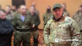 Yevgeny Prigozhin alegou que seu grupo de mercenários lutou sozinho na alegada tomada da cidade de Soledar e cria pressão sobre presidente russo para potencial nomeação ao cargo de ministro da Defesa