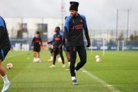 Neymar não irá ao velório de Pelé devido a treino no PSG