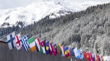 Ministros Fernando Haddad e Marina Silva disseram em Davos que o Brasil pode rever os termos de negociações com as duas organizações