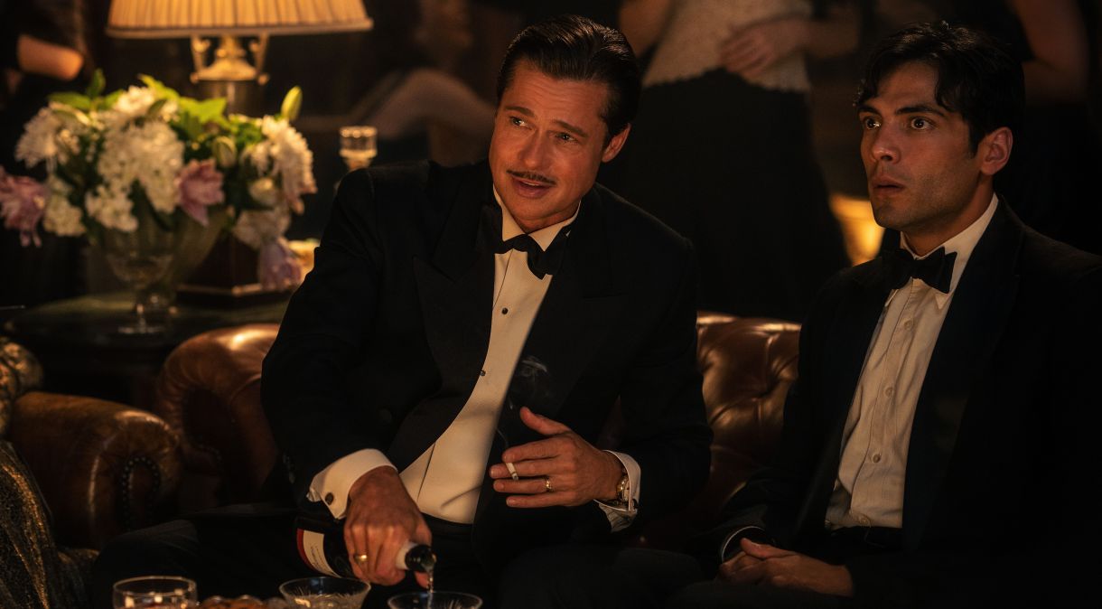 Brad Pitt como Jack Conrad e Diego Calva como Manny Torres em "Babilônia"