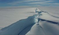 Do tamanho da cidade de SP: iceberg gigante se desprende da Antártica